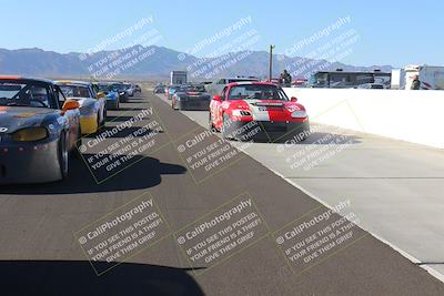 media/Nov-19-2022-Speed Ventures (Sat) [[eb5c8f9508]]/Around the Pits/Pre Grid Race Group/